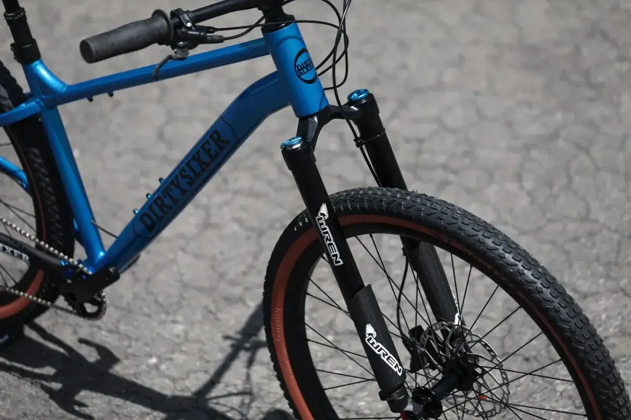 DirtySixer-32er-Hardtail-MTB-first-pic.webp