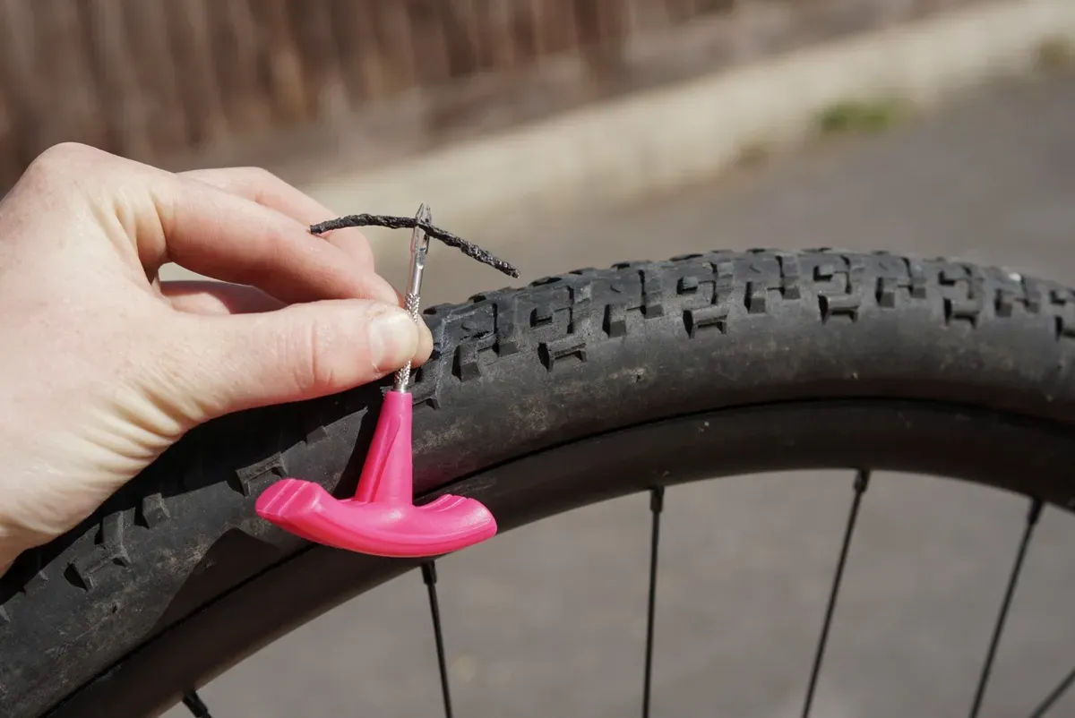 How-to-repair-a-punctured-tubeless-tyre-10-afaeb2f-1.webp