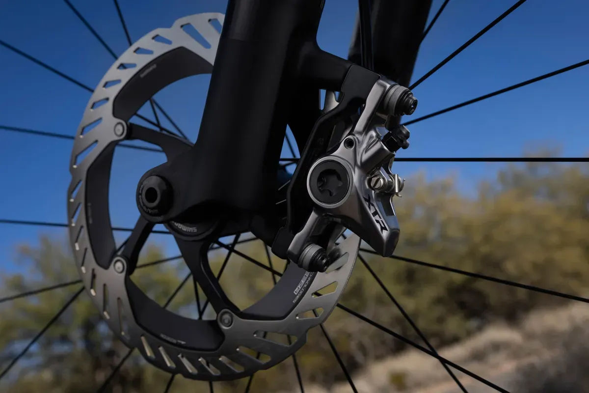 shimano-xtr-di2-4.webp